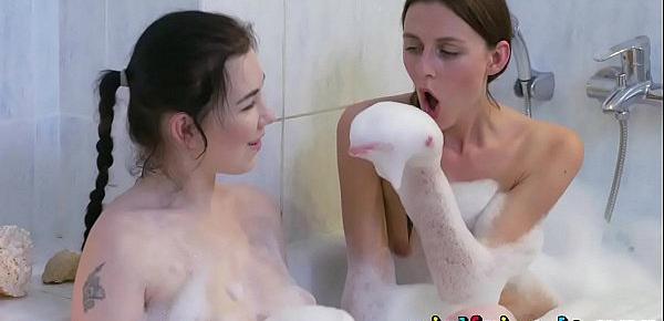  Girlfriends Kira Zen fingers big tits friends shaved pussy in the bath